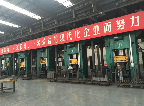 眼界大開(kāi)，想不到還有這么干凈的鎂碳磚廠(chǎng)